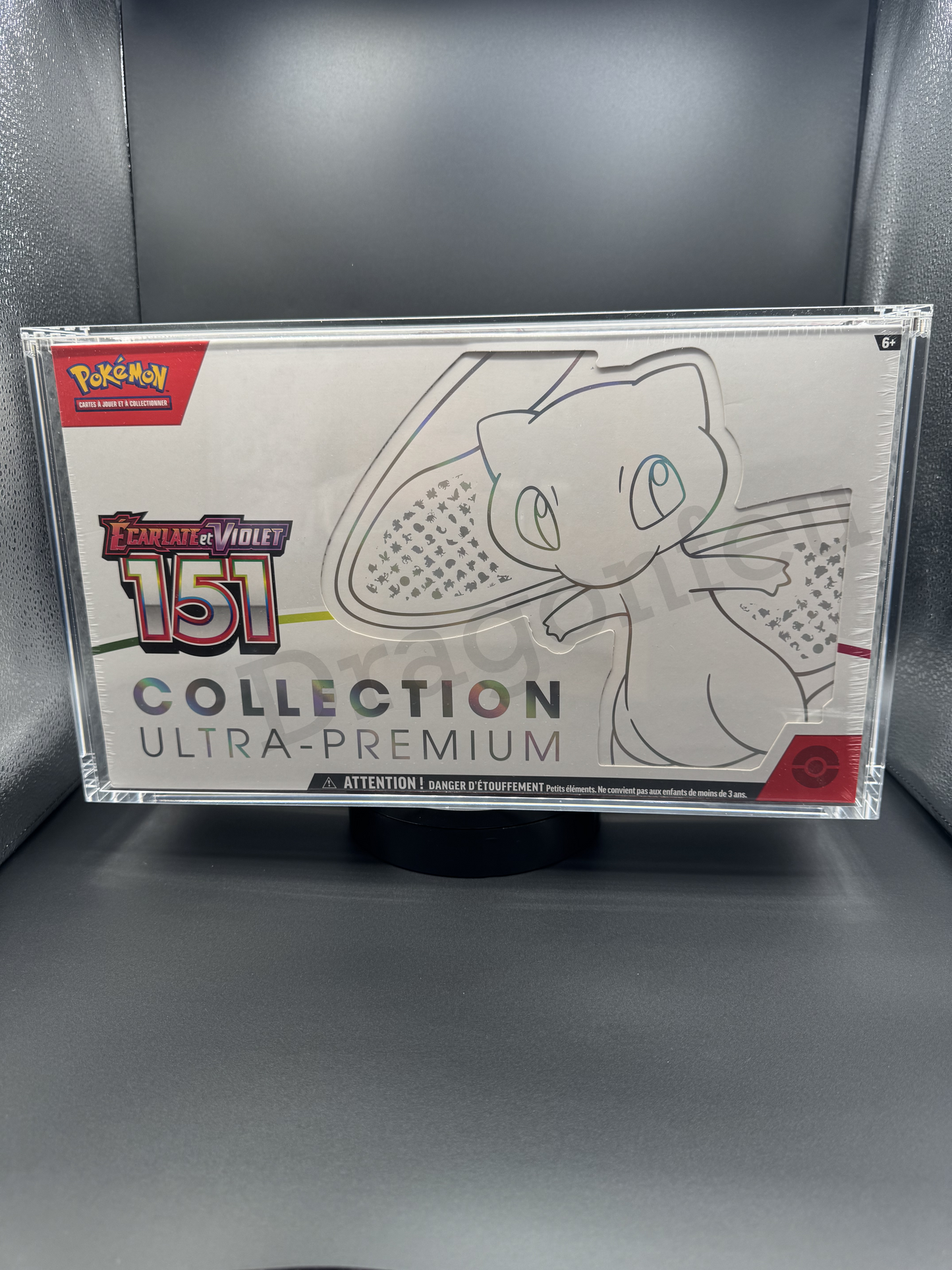 Protection Ultra Premium Mew 151 Pokémon - Boîte Acrylique Draco Shield