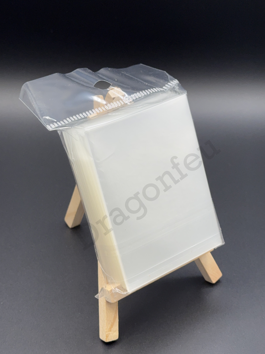 Sleeves Premium Draco Shield taille Standard – Pack de 100 Protèges-Cartes 100 Microns pour Cartes Pokémon